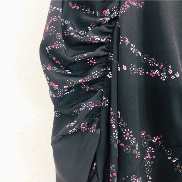 NWT Topshop Floral Star Print Blouse, Long Ruched Sleeve Tie Neck Women Size 6 - Picture 3 of 13